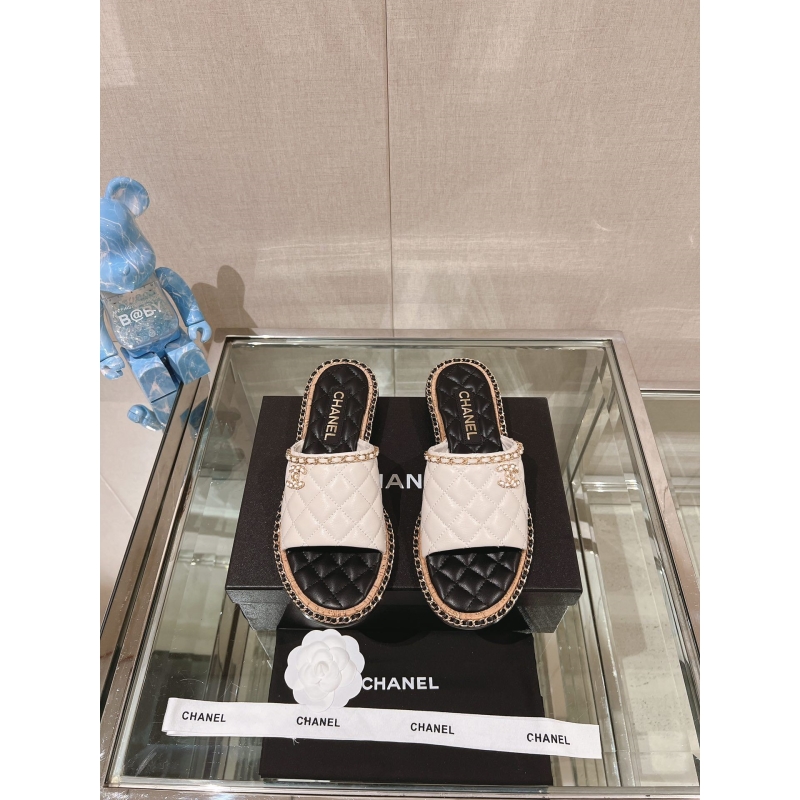 Ch*el slippers